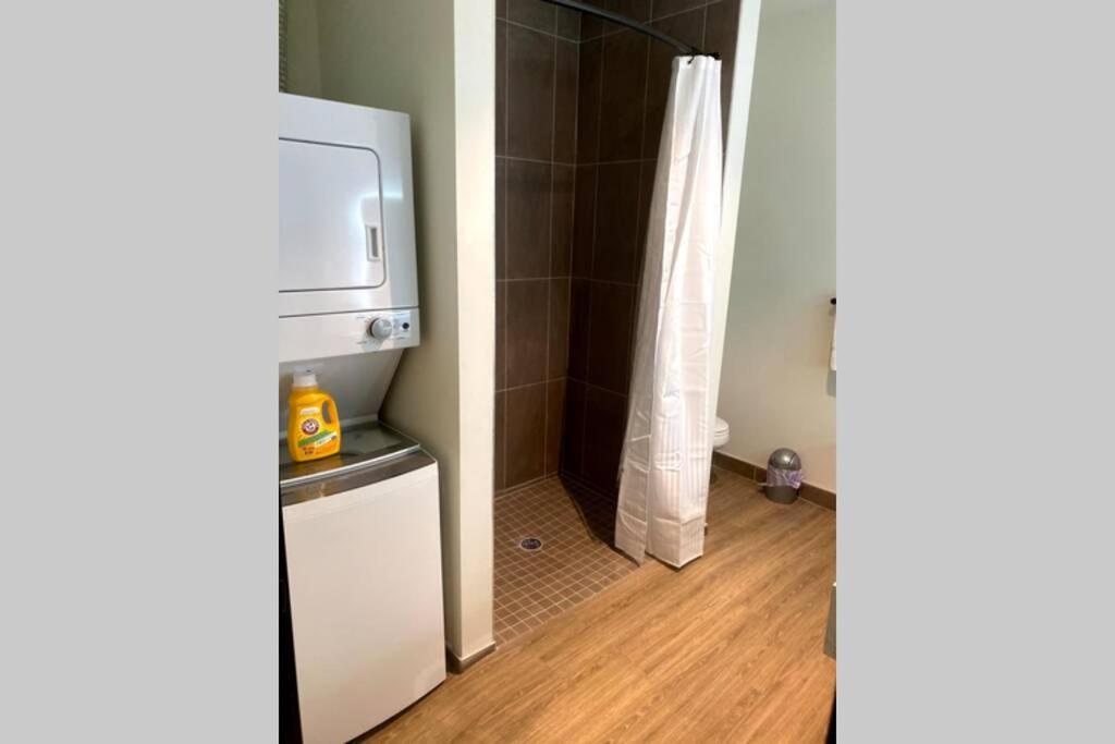 3E-*New* Apartment -5 Min From Downtown, Sleeps 4 Pittsburgh Bagian luar foto